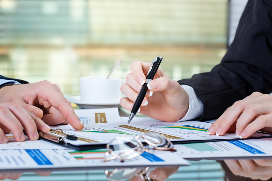 business litigation lawyer